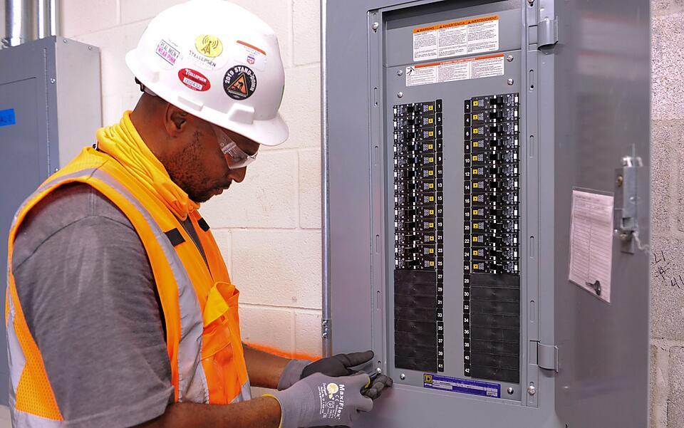 Houston Correct Electric electrical contractor